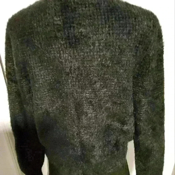 Forever 21 Faux Fur Sweater - Picture 2 of 6